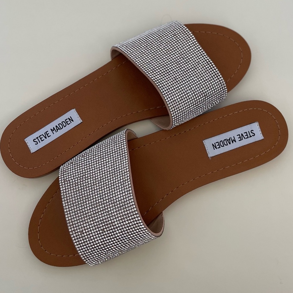 Steve Madden Silver Women's Slide Sandals - Picture 6 of 6
